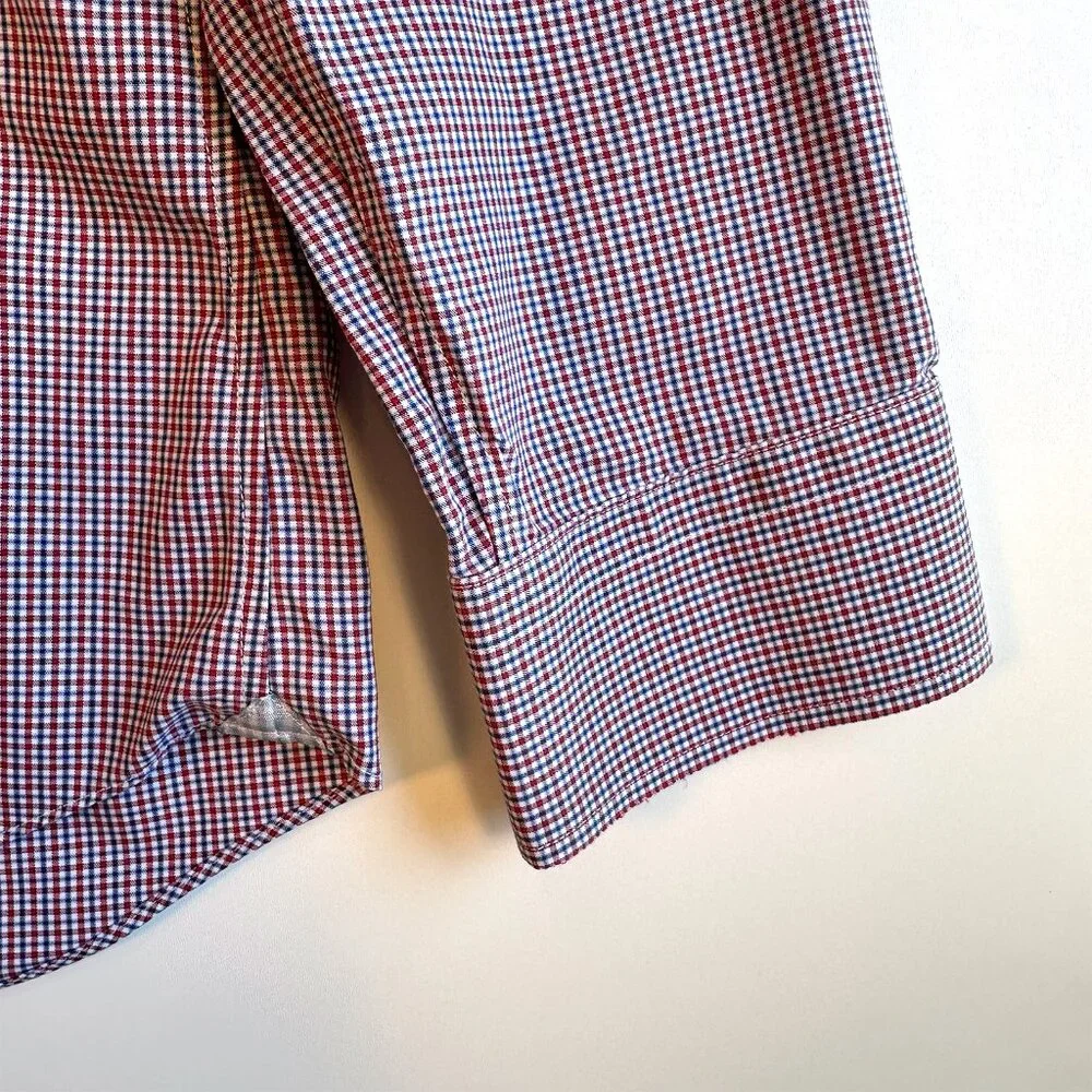 Banana Republic men button